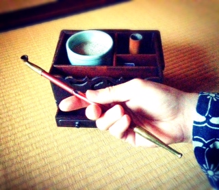 煙管　　弘法市で購入した煙管盆と撮影　素敵です♪　和文化バンザイ！